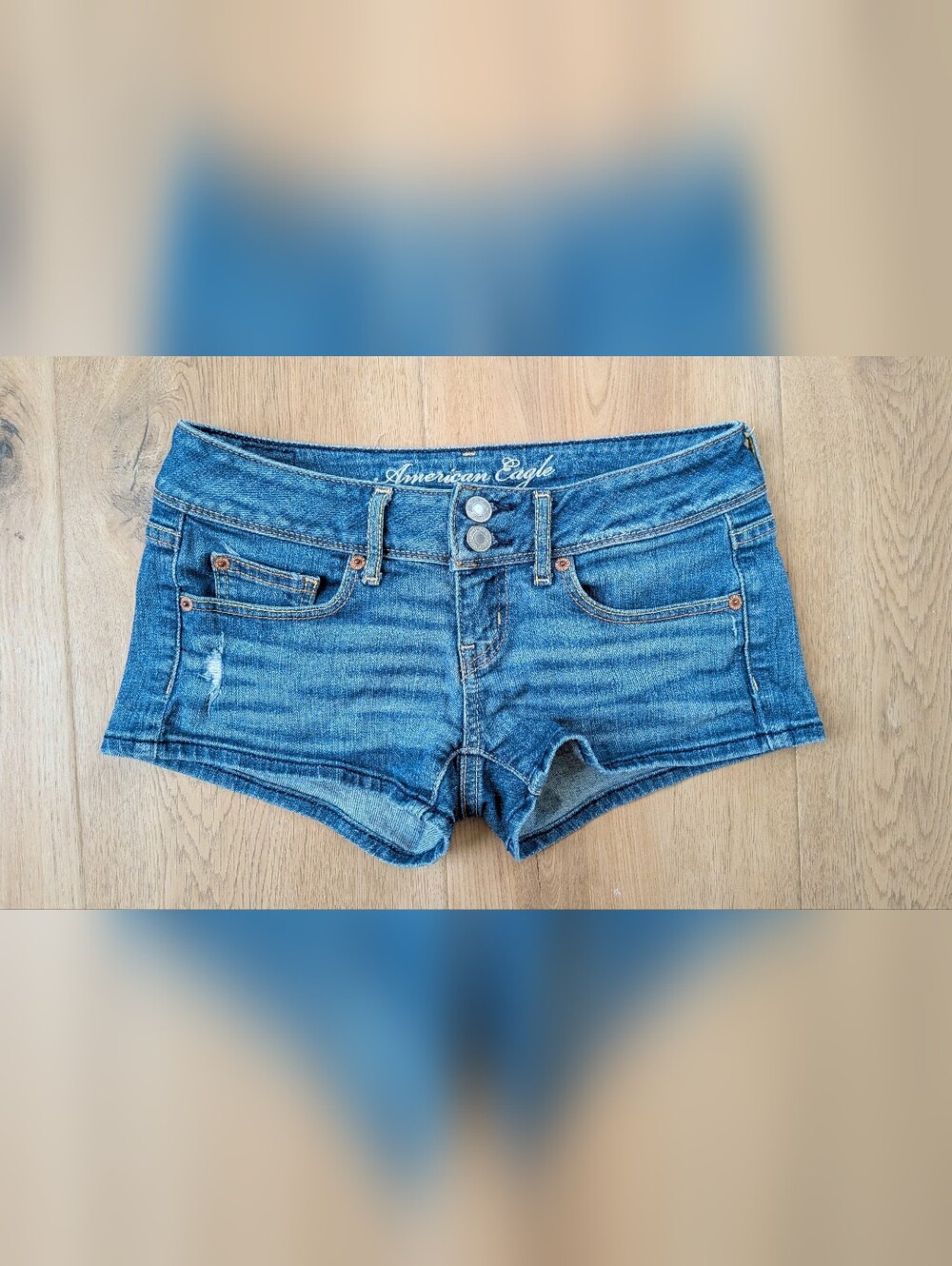 American Eagle Low Rise Dark Wash Cotton Stretch Jean Shorts Size 0